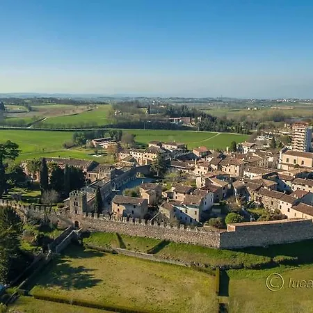 Casa di campagna Azienda Agricola Corte Giorgiana Monzambano
